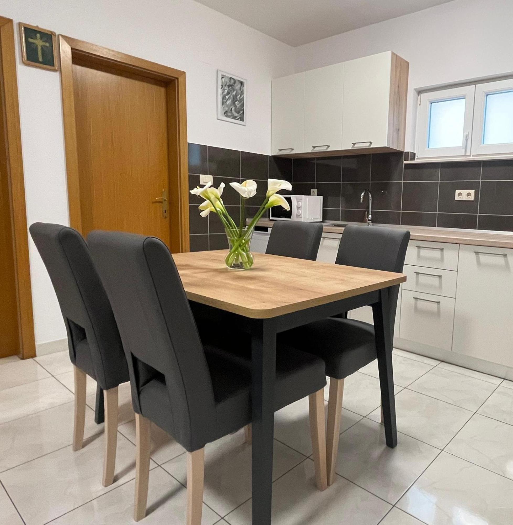 Apartman Krsticevic Metković 外观 照片